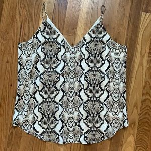 🐍 NWT Express Snakeskin Tank 🐍